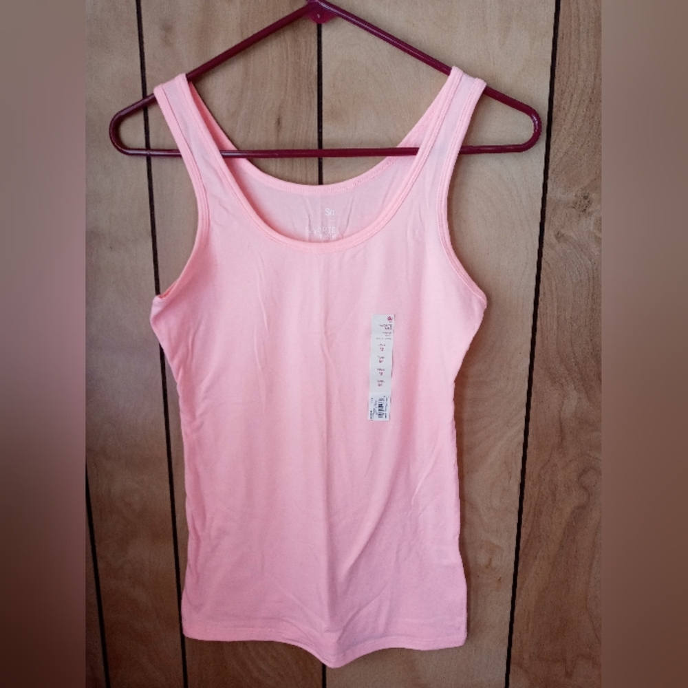 NWT SO Favorite Tank top
